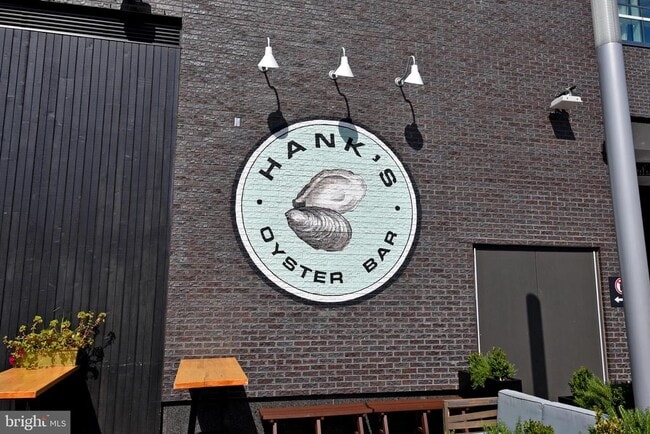 Building Photo - 73 G St SW