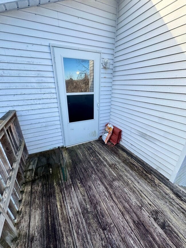 Building Photo - 409 North Ave