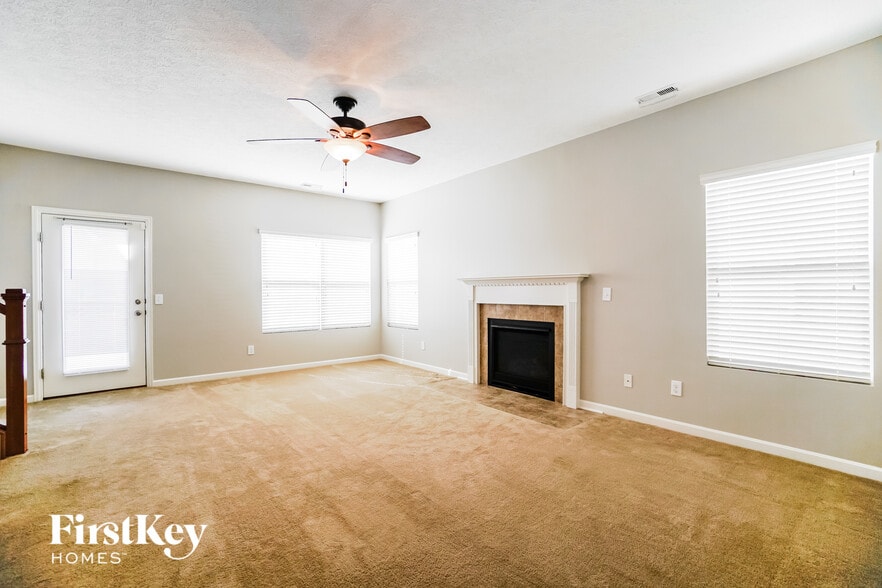 Building Photo - 1083 Ashcraft Ave