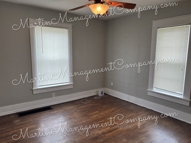 Building Photo - 2201 S Grand Ave