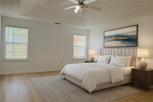 Building Photo - 3720 Crescent Walk Ln NE