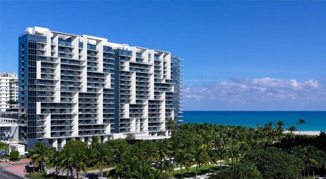 Building Photo - 2201 Collins Ave