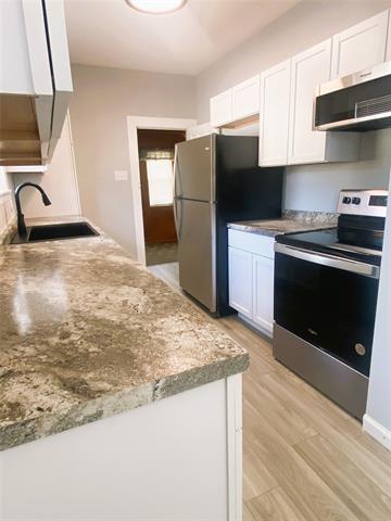 Building Photo - 308 N Shawnee St