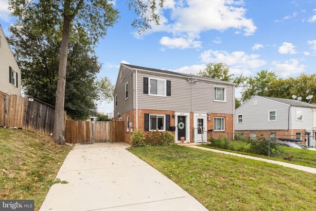 Building Photo - 5820 Fifer Dr