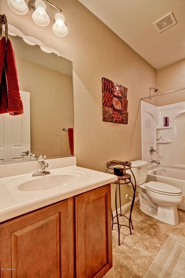 Building Photo - Gorgeous 4 Bed single level home at  Fireside - Norterra