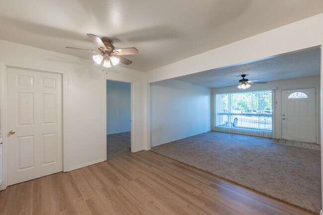 Building Photo - Brick Westside 2/bd 1/ba