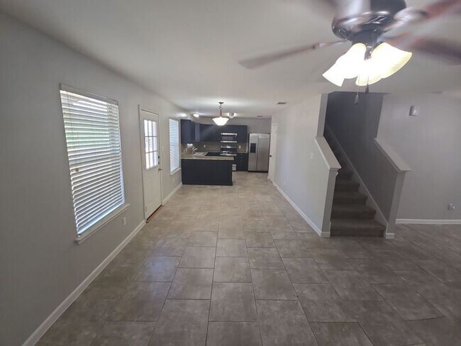 Building Photo - Cozy 3BR Home with Attached 2-Car Garage!!