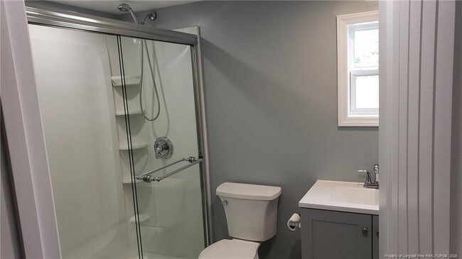 Building Photo - 342 Noble Dr