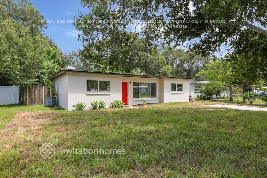 Primary Photo - 9163 93rd St N