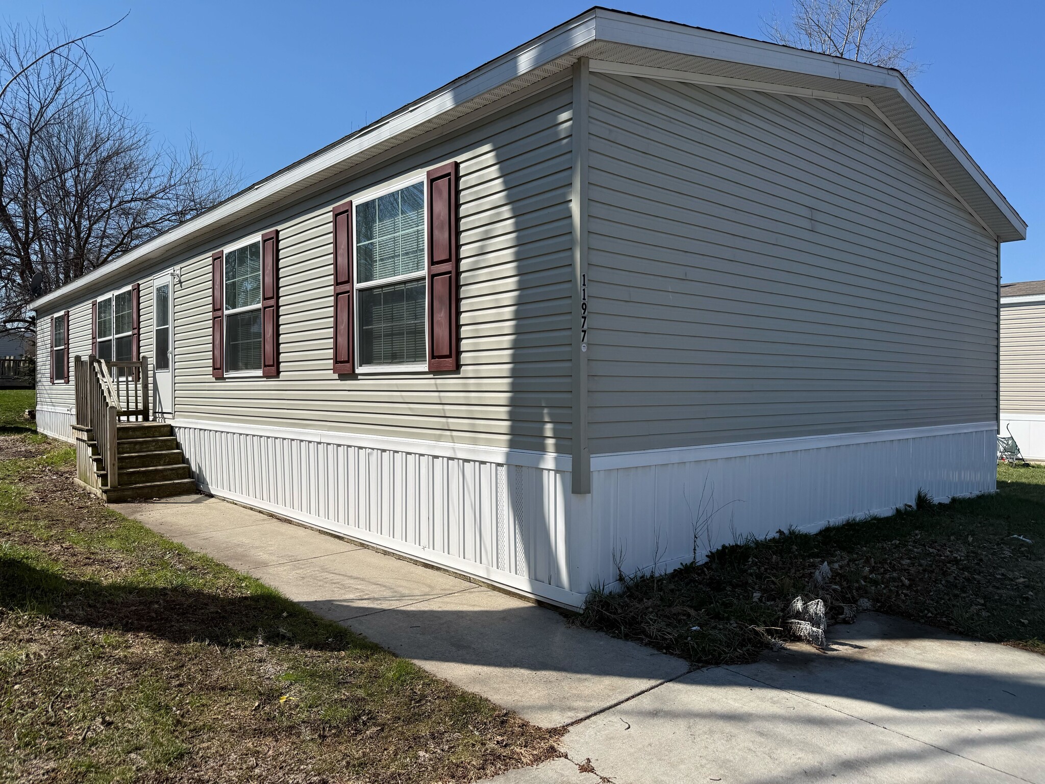 Building Photo - 11977 Springbrook Ct