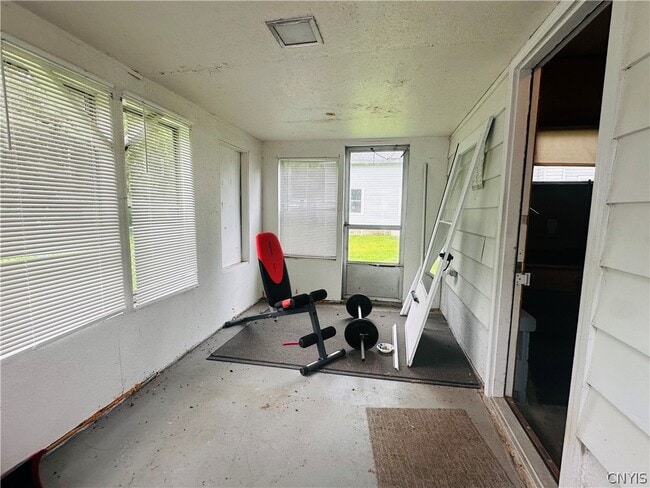 Building Photo - 74 Volney St