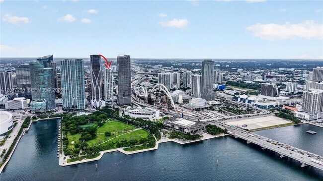 Building Photo - 1040 Biscayne Blvd