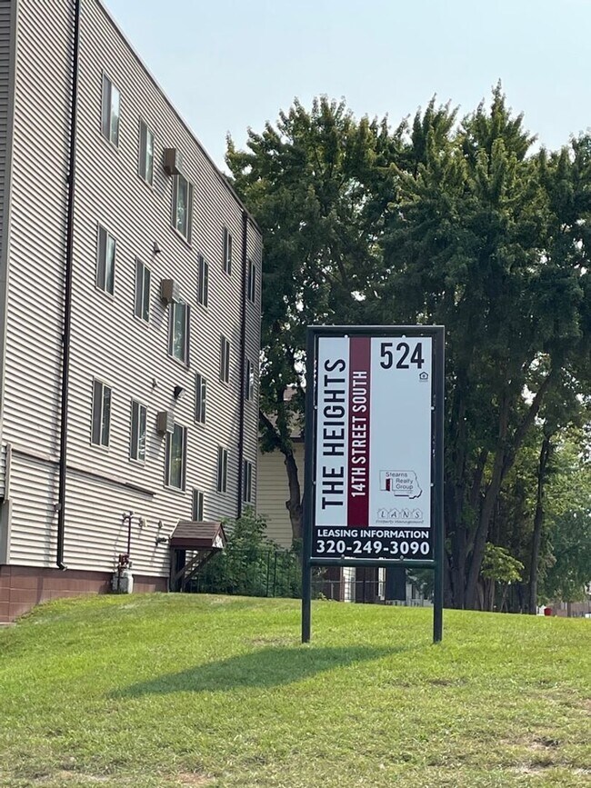 Primary Photo - Four Bedroom Apartment