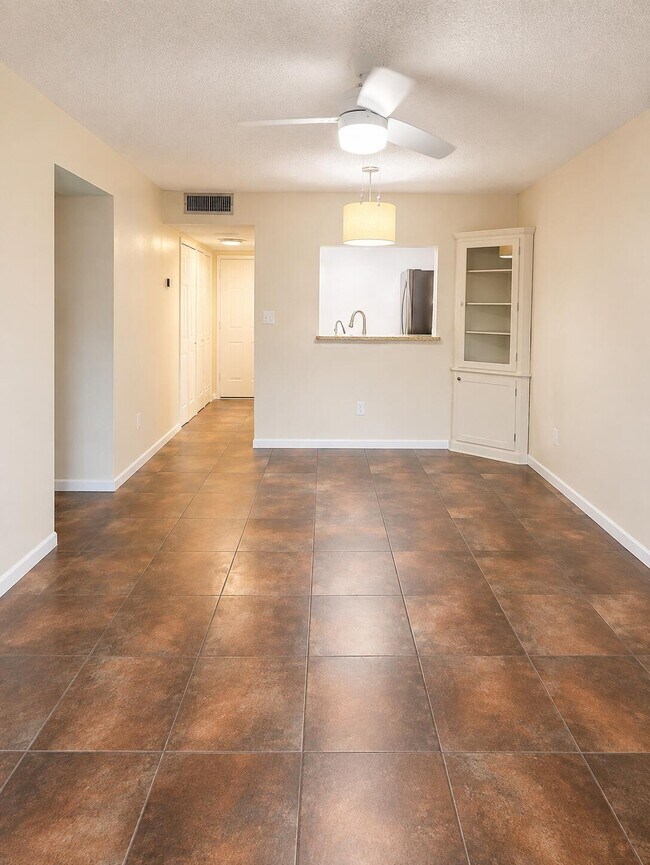 Building Photo - 4147 NW 90th Ave