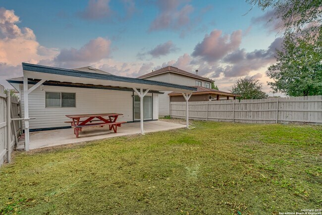 Building Photo - 9958 Panther Bay