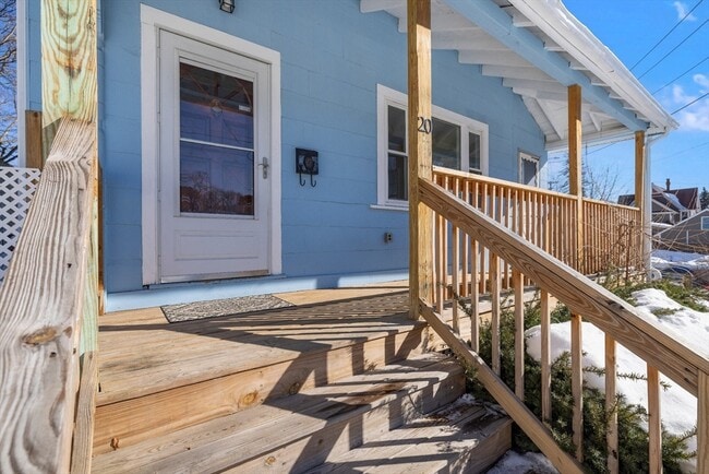 Building Photo - 20 Bell Rock St