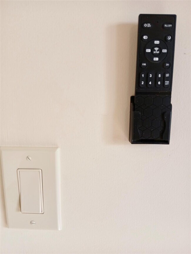 Building Photo - 4131 Oak Terrace Dr