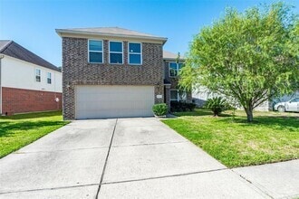 Building Photo - 8111 Rosemary Drive