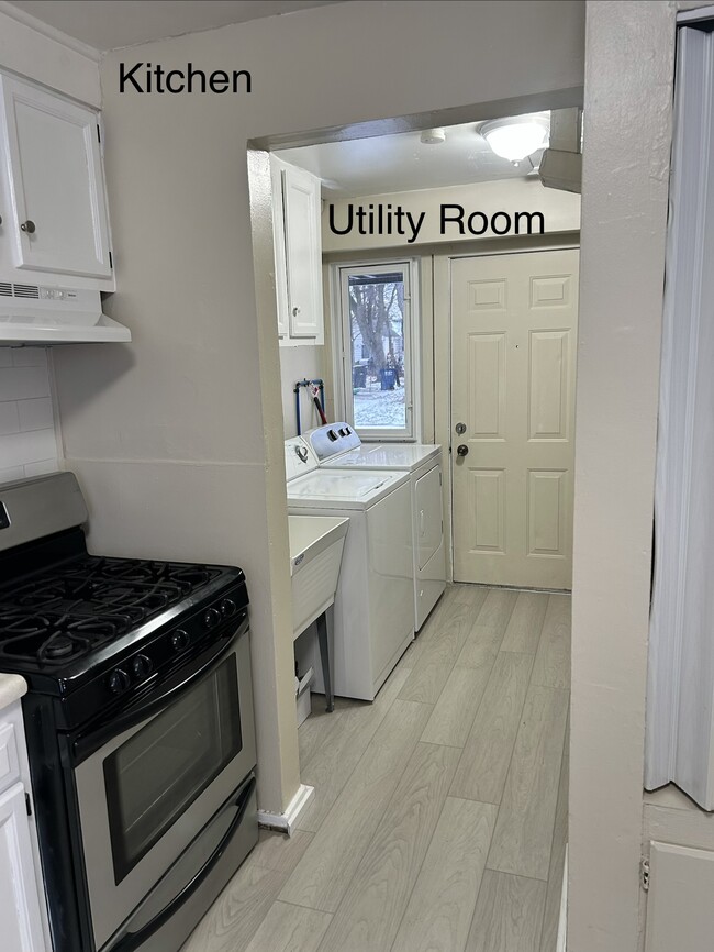 Building Photo - 31607 Antrim Ct