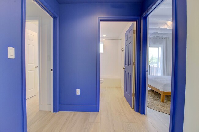 Building Photo - 753 NW 30th St