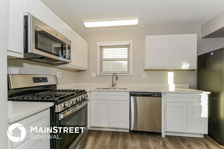 Building Photo - 1250 Perdiz Ln