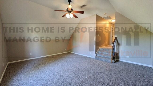 Building Photo - 1209 Chinook Cir