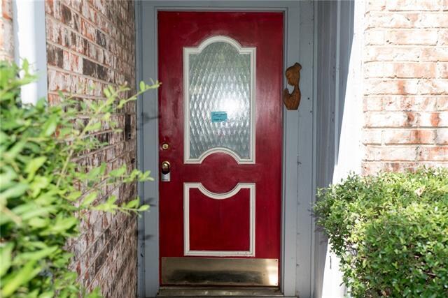 Building Photo - 9716 Summerwood Cir