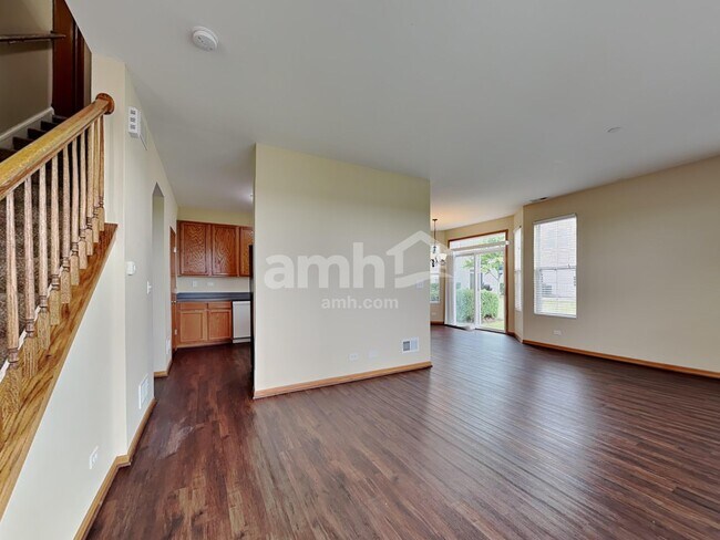 Building Photo - 211 Barrett Dr