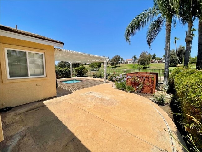Building Photo - 30962 Crystalaire Dr