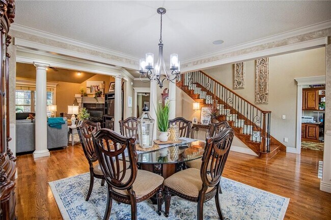 Building Photo - 1706 NW Autumn Ave