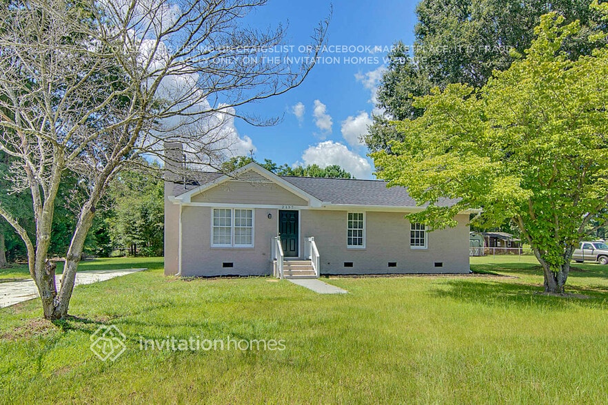 Building Photo - 2137 Cooper Branch Rd