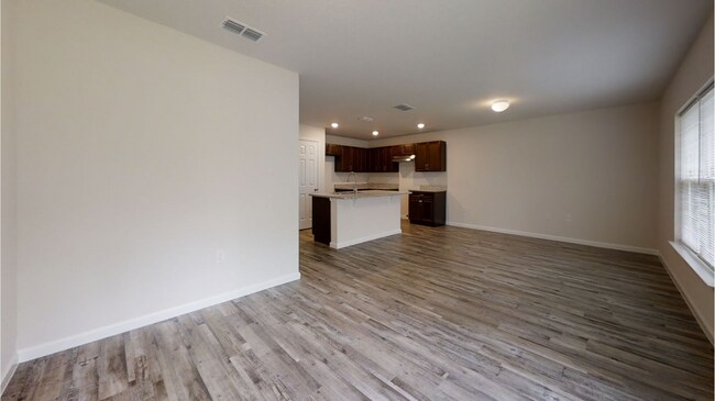 Building Photo - Comfortable Living, Exceptional Location !...