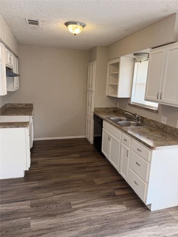 Building Photo - 317 Apache Trail