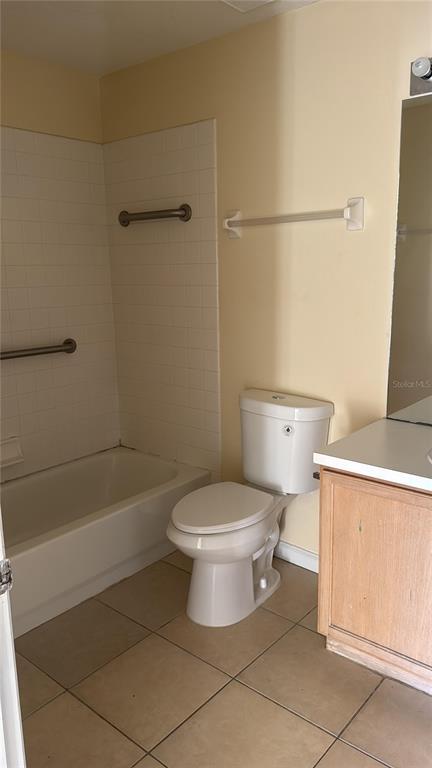 Building Photo - 3950 Southpointe Dr