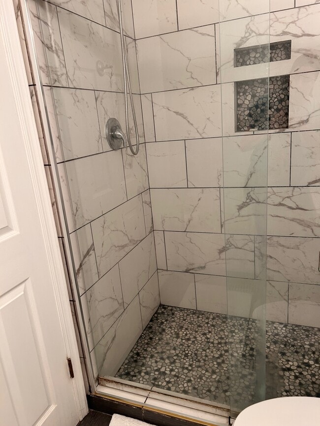 Building Photo - 276 Stone Ridge Dr