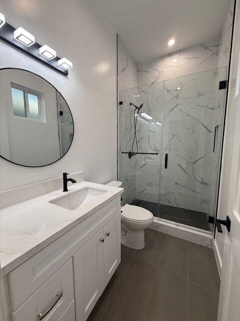 Building Photo - 8638 Aqueduct Ave