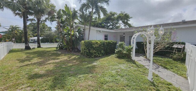 Building Photo - 200 NW 9th St