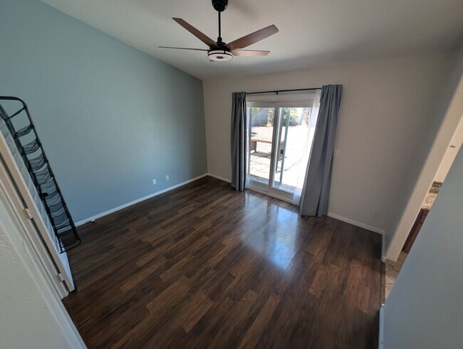Building Photo - 4839 Lames Dr
