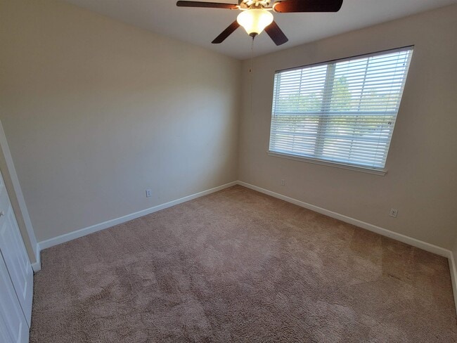 Building Photo - 4061 Shady View Ln