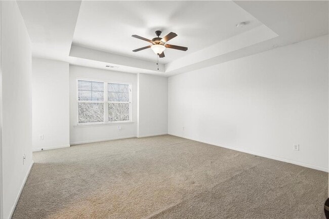 Building Photo - 869 Venture Way