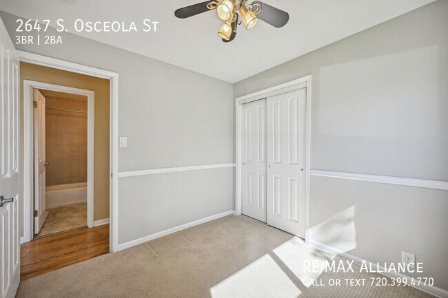 Building Photo - 2647 S Osceola St