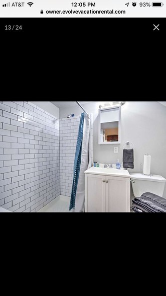 Bathroom - 3108 M Pl SE