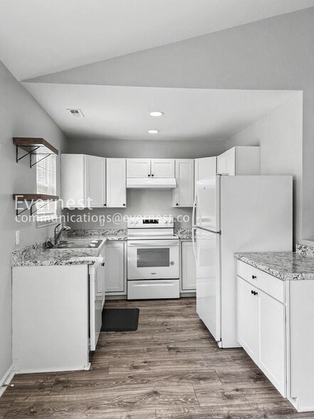 Building Photo - 1439 Clooney Ln