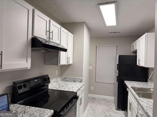 Building Photo - 1758 Cannonball Ct NW