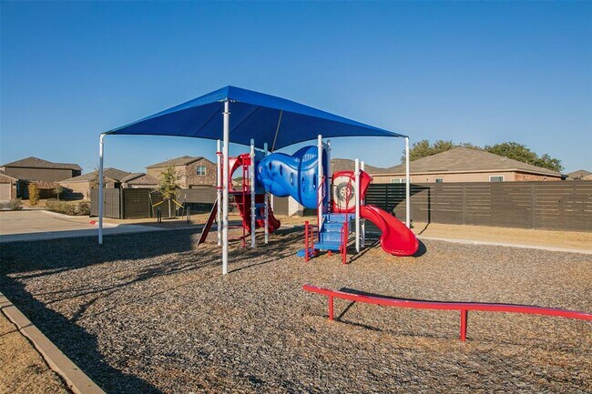 Building Photo - 520 Republic Dr