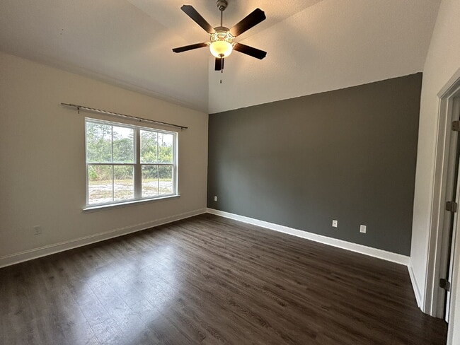 Building Photo - Home for Rent