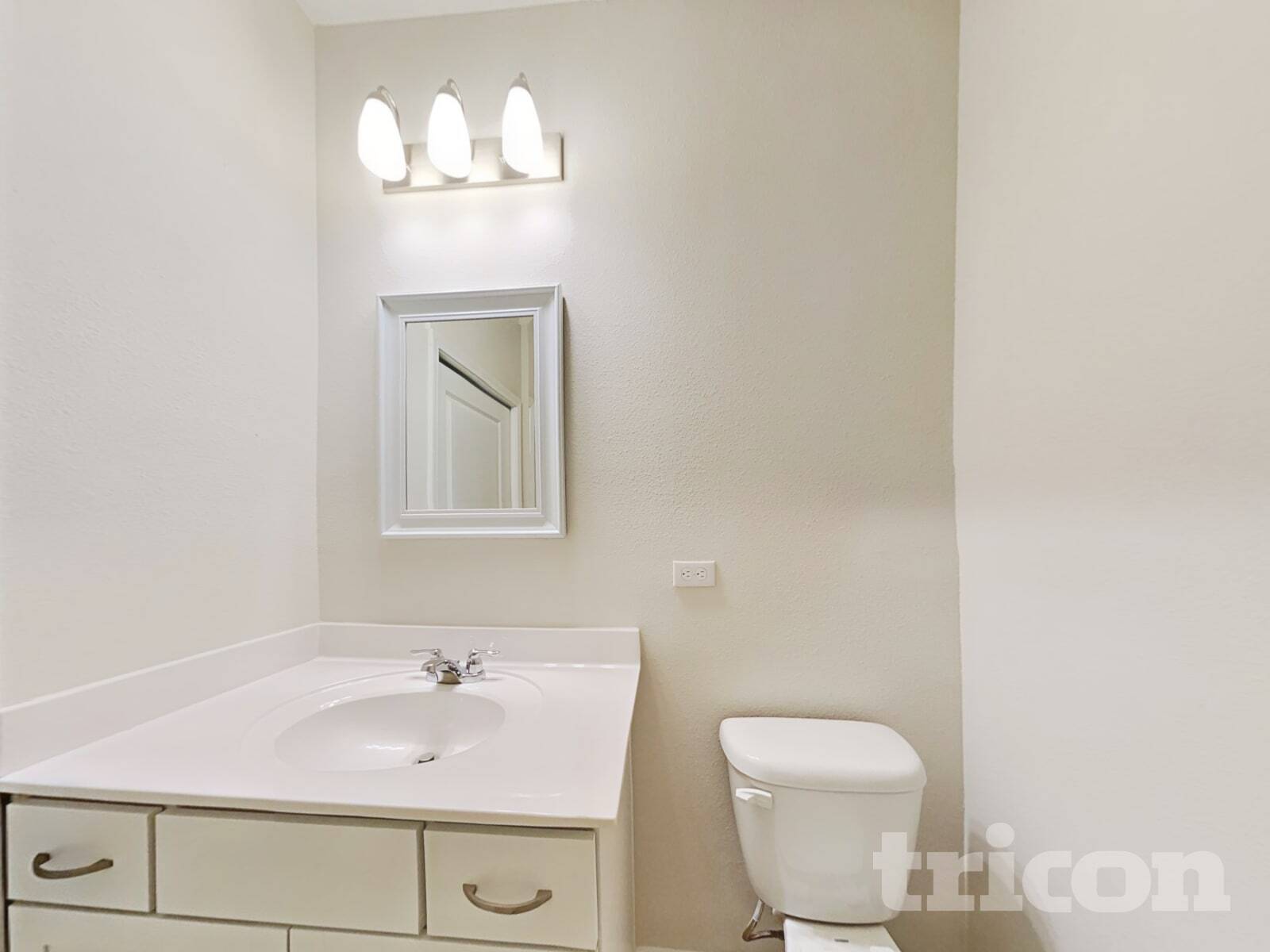 Building Photo - 191 Charlie Way