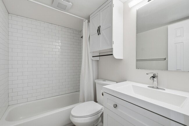 Building Photo - 29656 Buffalo Park Rd