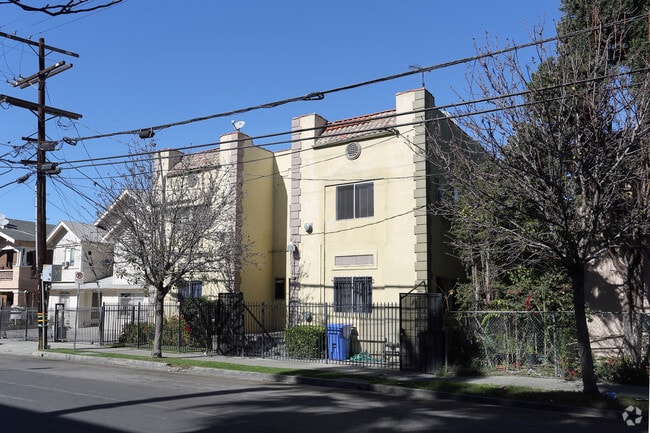 Primary Photo - 2817 San Marino St