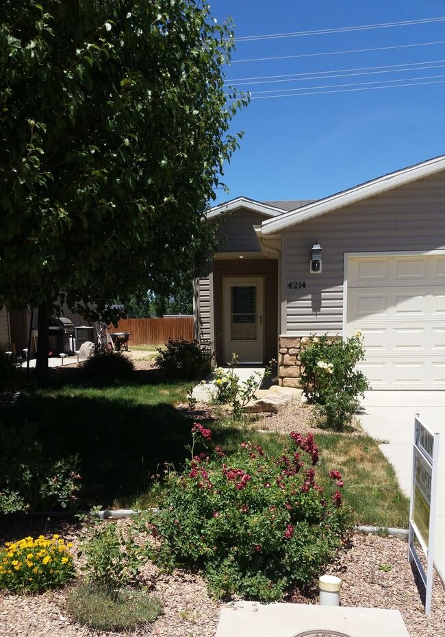 Primary Photo - Cedar City 3 bedroom Townhome